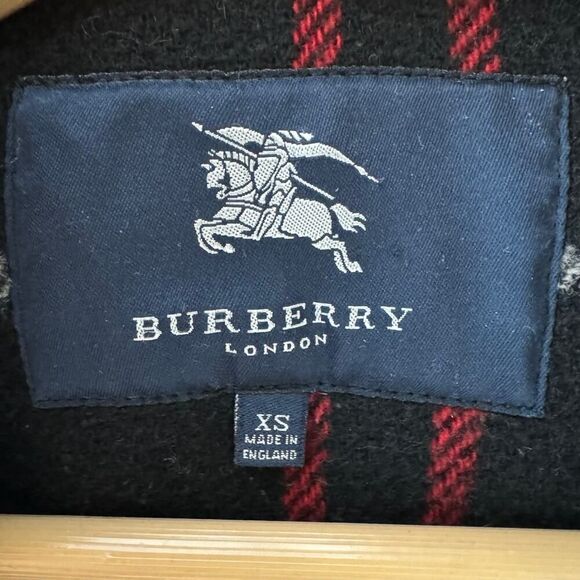 Vintage Burberry Wool Blend Duffle Coat - Picture 3 of 10